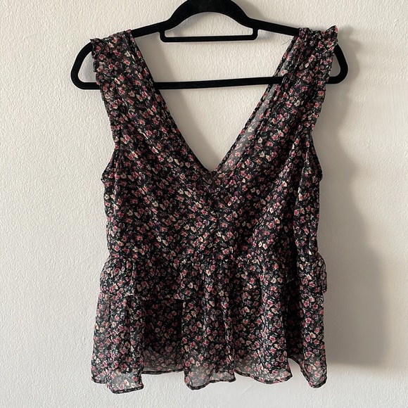 American Eagle Crop Top Size M - Picture 6 of 6